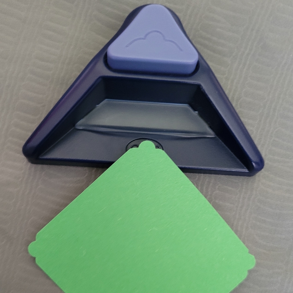 Creative Memories Punch Bundle - GUC - Picture 8 of 15